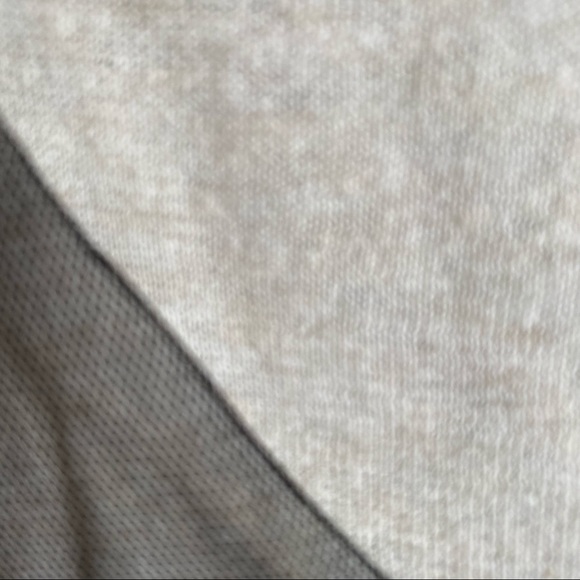 🛍 BCBG Maxazria Runway Black Mesh Overlay Swewter - Picture 4 of 8